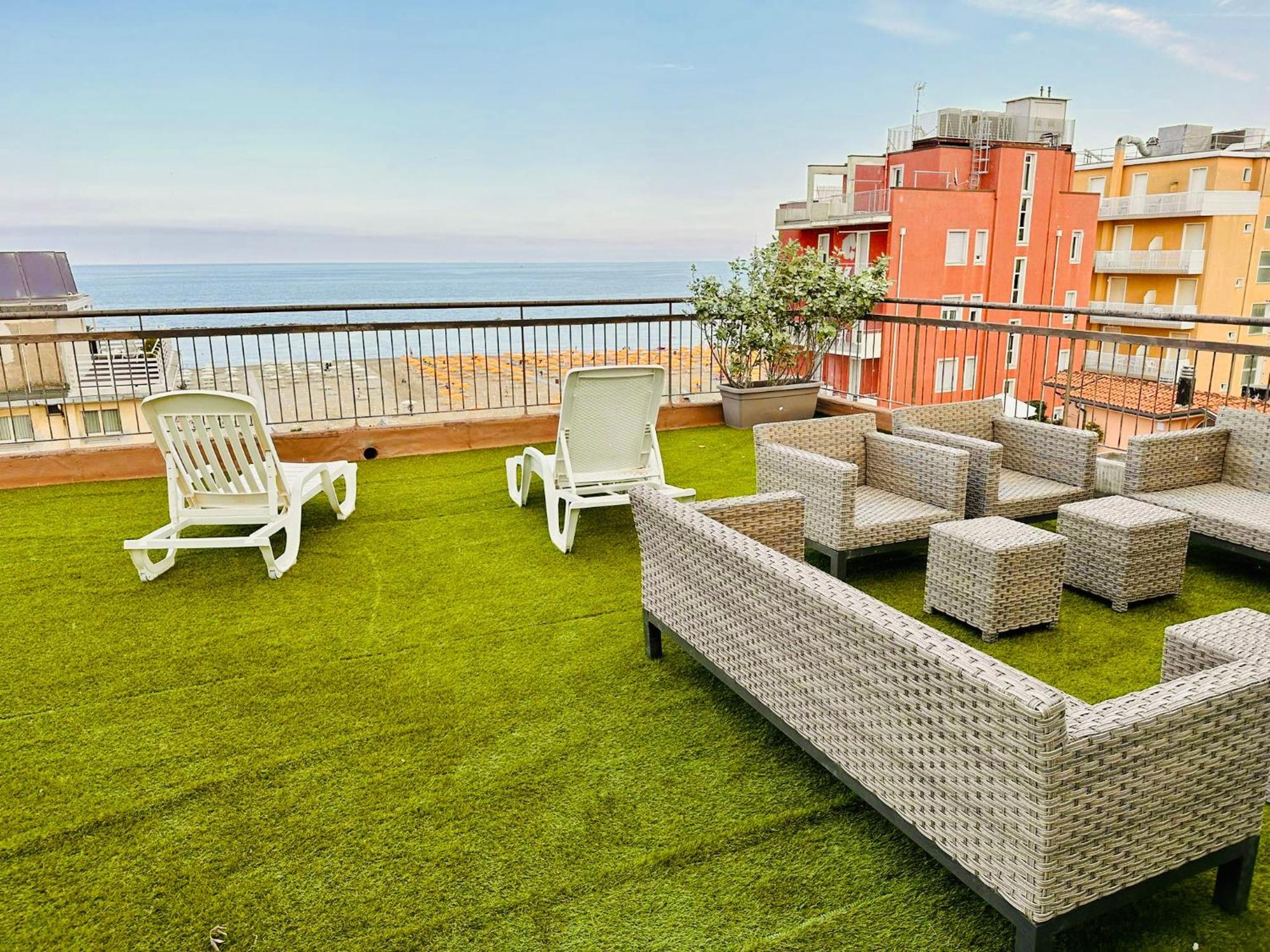 Hotel Morolli Rimini Eksteriør bilde