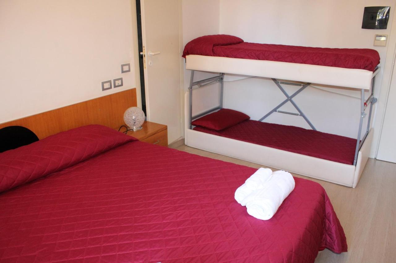 Hotel Morolli Rimini Eksteriør bilde