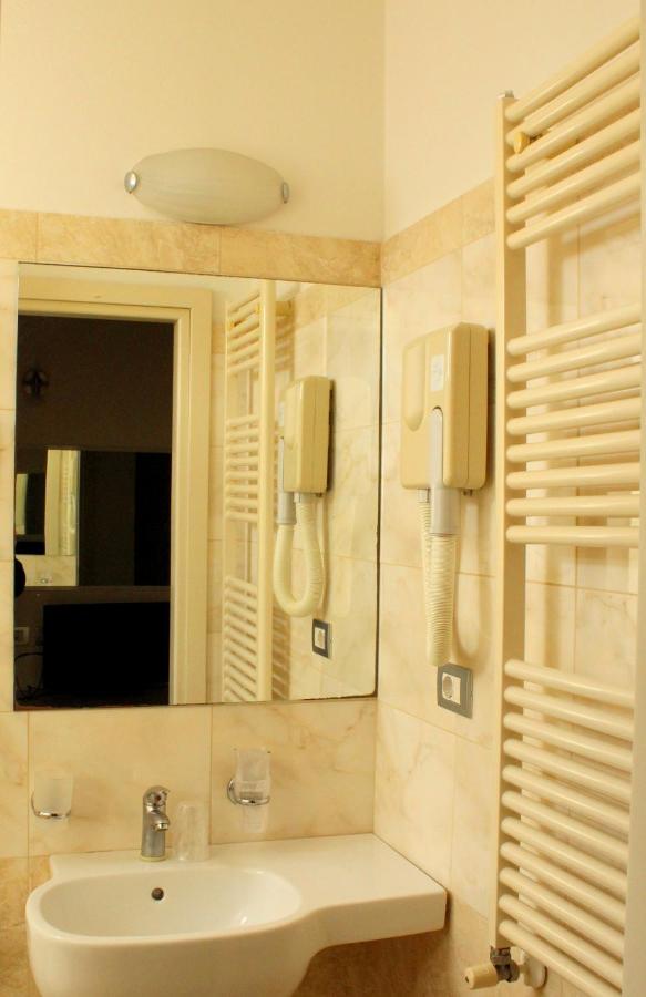 Hotel Morolli Rimini Eksteriør bilde